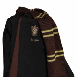 Warner Bros Personalised Gryffindor Robe 11 Warner Bros Personalised Gryffindor Robe -Harry Potter Online Store 1296477 3