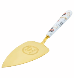 Warner Bros Hogwarts Express Cake Stand And Slicer -Harry Potter Online Store Platform934 product CakeSlicer e080f3fe b6bd 472d b388 e49ca35f4237