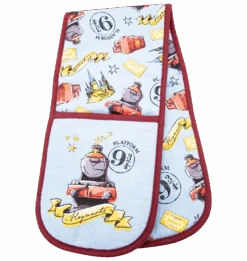 Warner Bros Hogwarts Express Oven Glove
