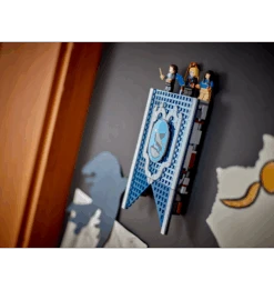 Warner Bros Ravenclaw House Banner LEGO -Harry Potter Online Store Rav House Banner LEGO7