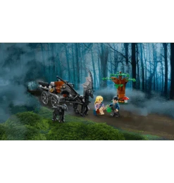 Warner Bros Hogwarts Carriage And Thestrals LEGO -Harry Potter Online Store Thestral Carriage LEGO3