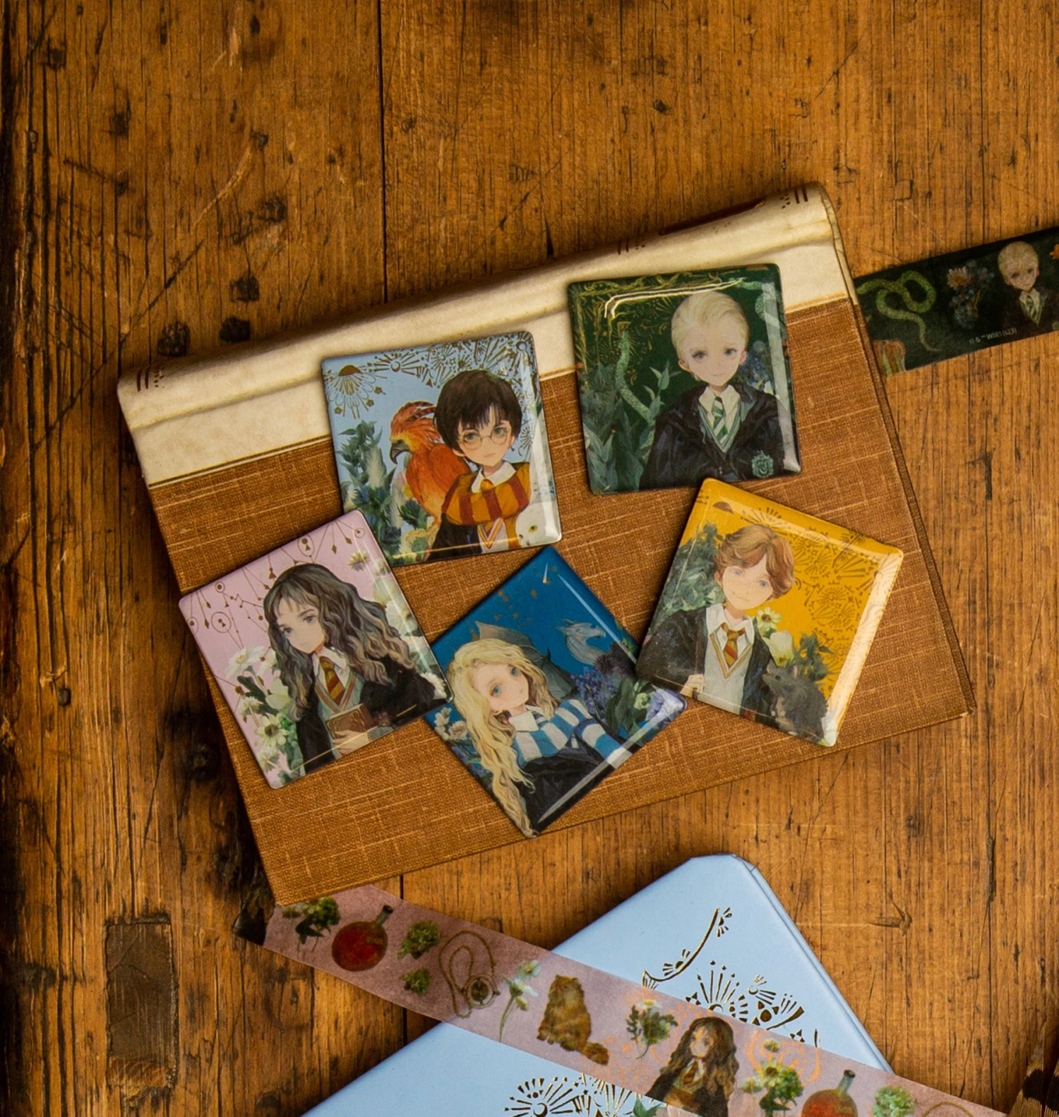 Warner Bros Yume Hogwarts Students Magnet Set 4 Warner Bros Yume Hogwarts Students Magnet Set - Image 2